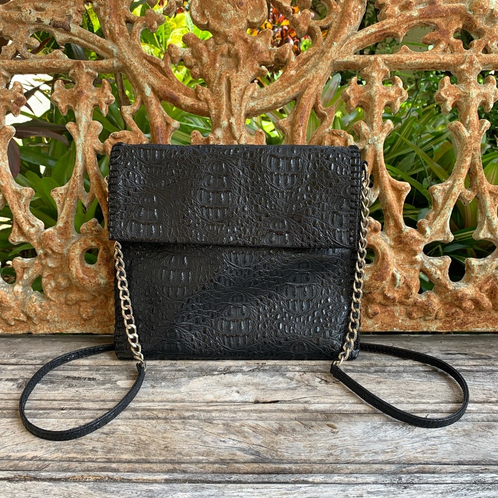Chico’s Handbag 🌺 - Picture 2 of 15